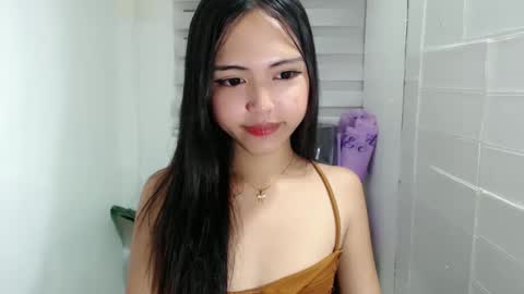 ayalvrs18 online show from 12-21-24, 11:11