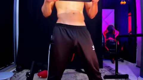 Snapshot of aydenmillerdom chatting on 10-27-25, 07:29 Ayden Miller online show from 10-27-25, 07:29