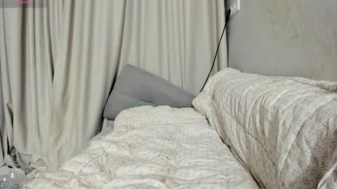 Ayesha online show from 02-20-26, 04:09