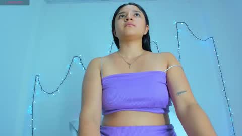 Mariana online show from 01-22-25, 05:05