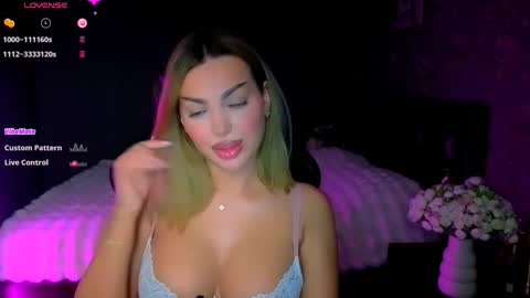  Ayla Demir  online show from 03-13-26, 09:43