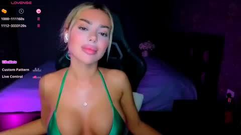 Snapshot of ayla_demir chatting on 07-20-26, 08:11 Ayla Demir online show from 07-20-26, 08:11