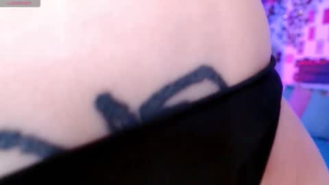 Ayla hill online show from 11-11-25, 07:03