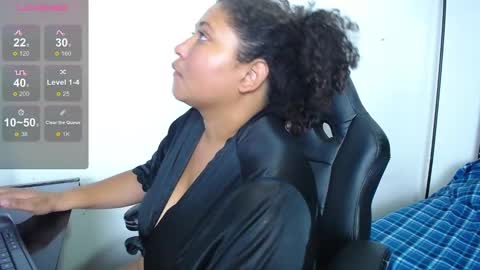 Snapshot of ayliinn_ chatting on 03-02-25, 09:31 Ayliinn online show from 03-02-25, 09:31