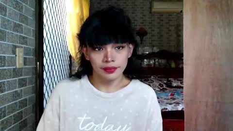 Snapshot of aymkyline chatting on 10-14-25, 02:12 aymkyline online show from 10-14-25, 02:12