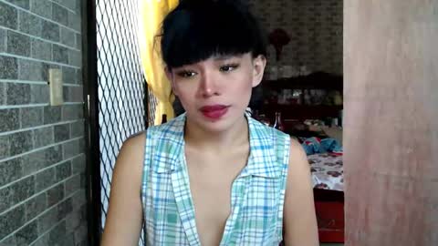 Snapshot of aymkyline chatting on 11-11-25, 02:00 aymkyline online show from 11-11-25, 02:00