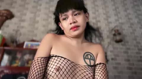 Snapshot of aymkyline chatting on 06-04-26, 01:11 aymkyline online show from 06-04-26, 01:11