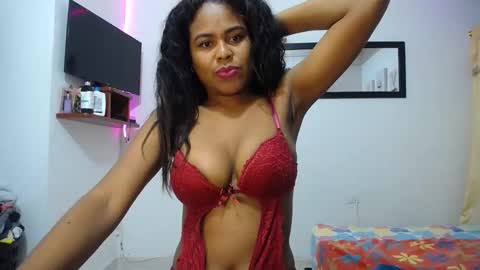 Snapshot of aynaraross1 chatting on 02-26-25, 04:14 aynaraross1 online show from 02-26-25, 04:14