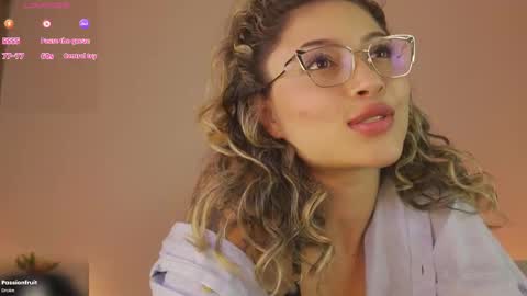 Ayra L online show from 02-18-25, 12:48