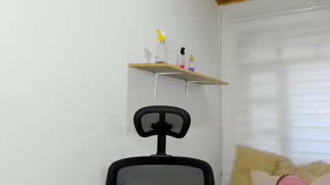 aysha_winxx online show from 10-17-25, 11:24