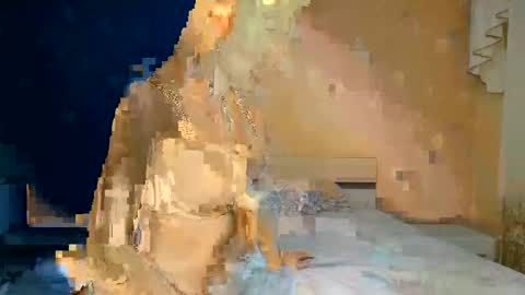 Snapshot of ayshekisskitty chatting on 02-06-25, 04:03 ViktoranMary online show from 02-06-25, 04:03