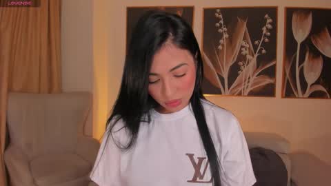 Ayshel online show from 12-20-25, 08:49