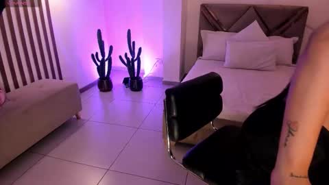 Ayshel online show from 01-08-26, 03:20