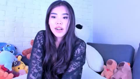 Ayumi online show from 01-13-26, 06:13