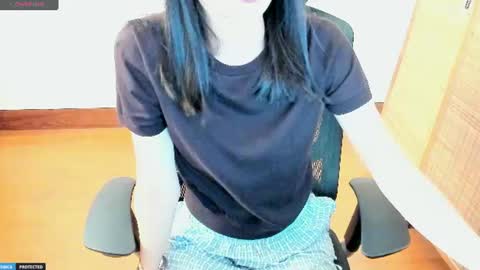 Snapshot of ayumianzu chatting on 06-08-26, 01:11 anzu online show from 06-08-26, 01:11