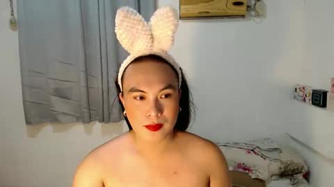 ayumi online show from 02-05-26, 11:48