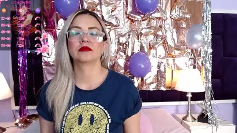 Azahara online show from 04-01-26, 12:17