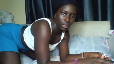 Snapshot of azaelia_iris chatting on 05-09-26, 06:24 azaelia_iris online show from 05-09-26, 06:24