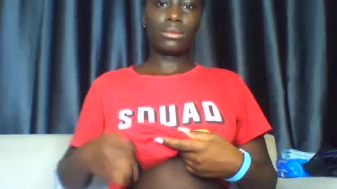azaelia_iris online show from 07-30-26, 06:45
