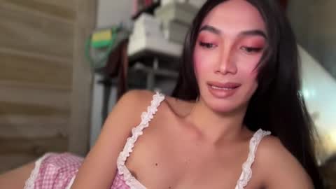 azalea_cum69 online show from 04-23-26, 06:14