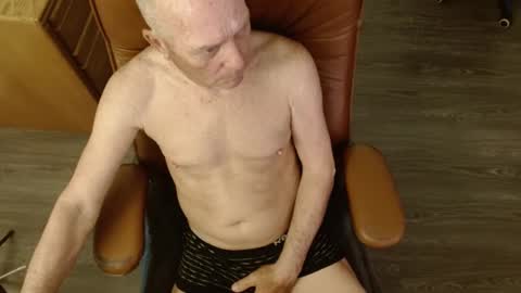 Mike online show from 02-26-25, 12:25