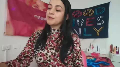 Azucena R online show from 03-31-26, 02:28