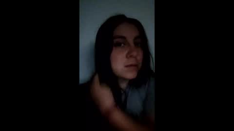 Snapshot of azul2822 chatting on 12-21-25, 03:46 azul2822 online show from 12-21-25, 03:46