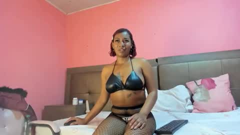 azulluna online show from 05-01-26, 04:33