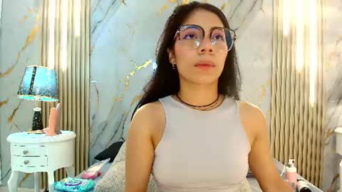 Snapshot of azulmaveric chatting on 07-01-26, 01:13 AZUL online show from 07-01-26, 01:13