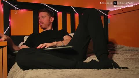 Snapshot of azulz4 chatting on 03-09-25, 07:26 Azul online show from 03-09-25, 07:26