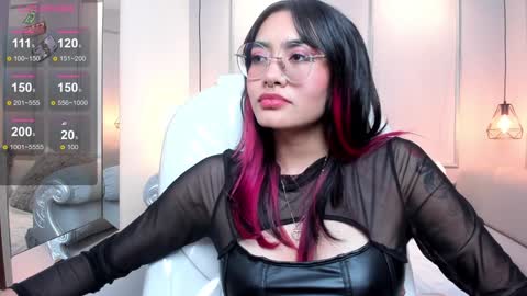 Azura online show from 01-10-25, 01:32