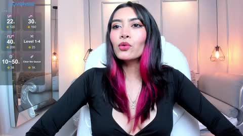 Azura online show from 01-28-25, 07:53