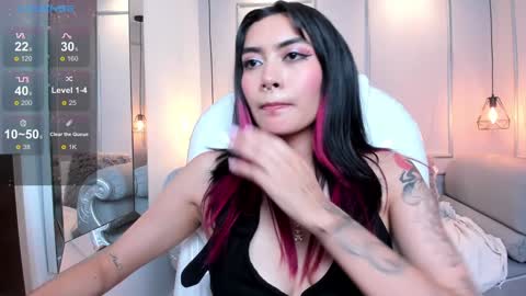 Azura online show from 02-05-25, 01:37