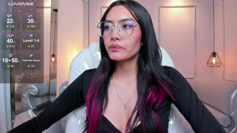 Azura online show from 09-15-25, 07:36