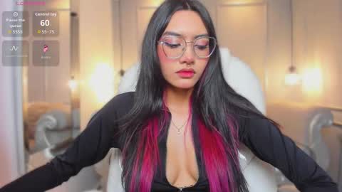 Azura online show from 02-06-26, 07:17