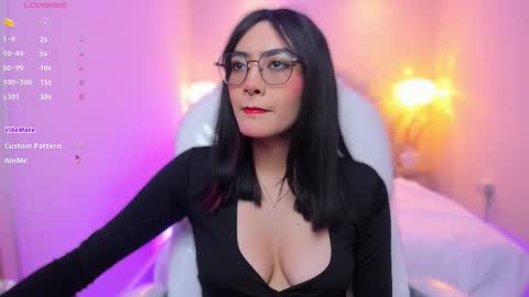 Azura online show from 03-19-26, 07:40