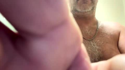 Snapshot of b0012 chatting on 03-03-25, 01:42 B00123 online show from 03-03-25, 01:42