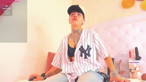 Anny online show from 01-14-26, 03:34