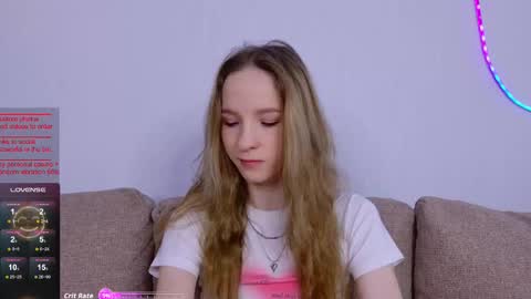 Snapshot of b4by_emilia chatting on 11-25-25, 10:04 b4by_emilia online show from 11-25-25, 10:04