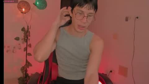 Snapshot of baaby_boyy chatting on 06-16-26, 07:44 odeley online show from 06-16-26, 07:44