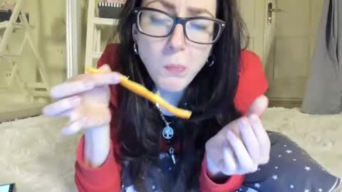 Snapshot of babby_jewel chatting on 02-02-25, 02:13 babby_jewel online show from 02-02-25, 02:13