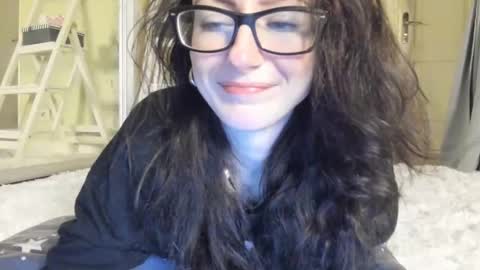 Snapshot of babby_jewel chatting on 02-06-25, 02:15 babby_jewel online show from 02-06-25, 02:15