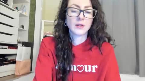 Snapshot of babby_jewel chatting on 10-23-25, 10:14 babby_jewel online show from 10-23-25, 10:14