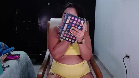 Snapshot of babby_swet chatting on 10-05-25, 12:25 babby_swet online show from 10-05-25, 12:25