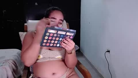 Snapshot of babby_swet chatting on 10-31-25, 11:11 babby_swet online show from 10-31-25, 11:11