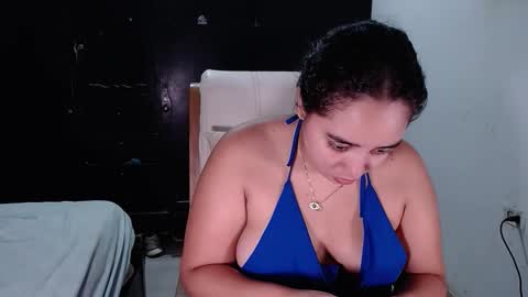 Snapshot of babby_swet chatting on 11-22-25, 12:04 babby_swet online show from 11-22-25, 12:04