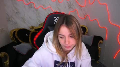 Babe online show from 02-11-25, 11:43