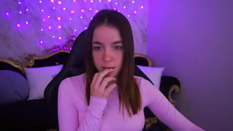 Babe online show from 03-17-26, 07:12