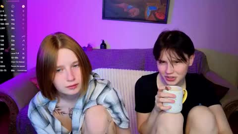 Snapshot of babees_eva chatting on 09-12-25, 07:03 Sweety Eva online show from 09-12-25, 07:03