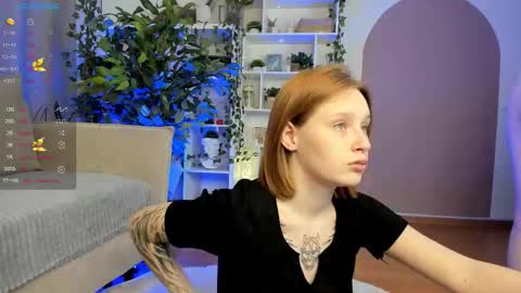 Snapshot of babees_eva chatting on 09-25-25, 11:47 Sweety Eva online show from 09-25-25, 11:47